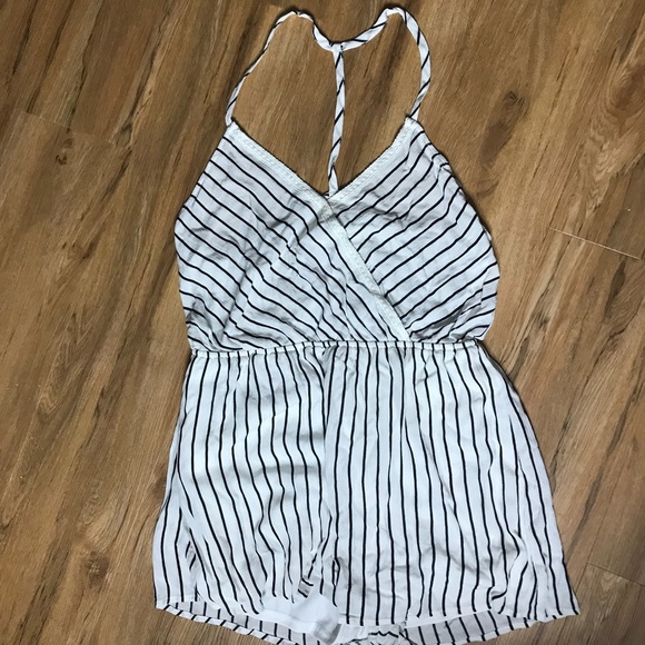 Striped Romper - Picture 1 of 4